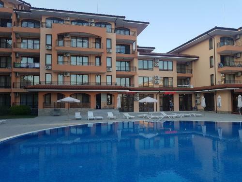 Private Apartment In Star Dreams Complex