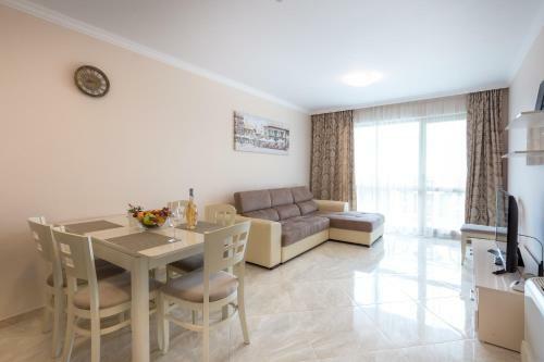 Florence Suites Apart Hotel