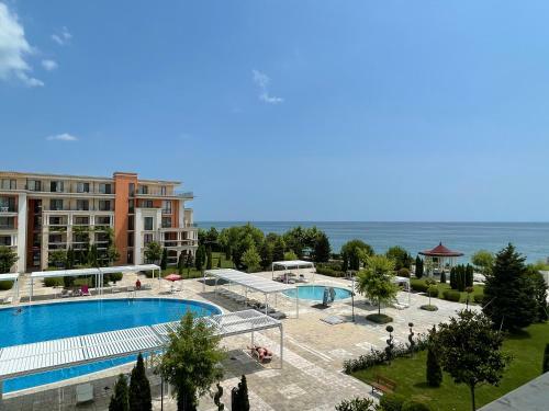 Private Apartment In Prestige Sands Resort