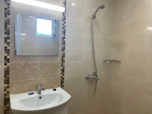 Marina Bay Apart Saint Vlas
