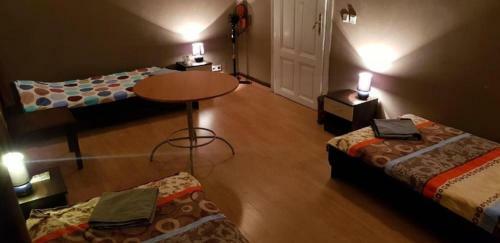 Hostal Top Center - Very Comfortable Private Room
