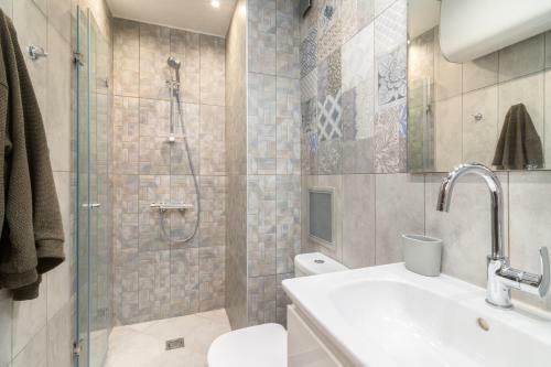 *m&m* Modern & Multifunctional One Bedroom Apartment