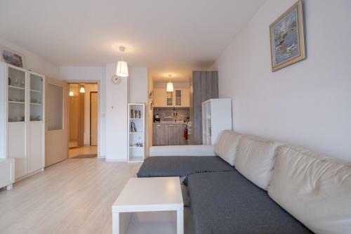 Apartamento Sunny 1- Bdr In Banishora District