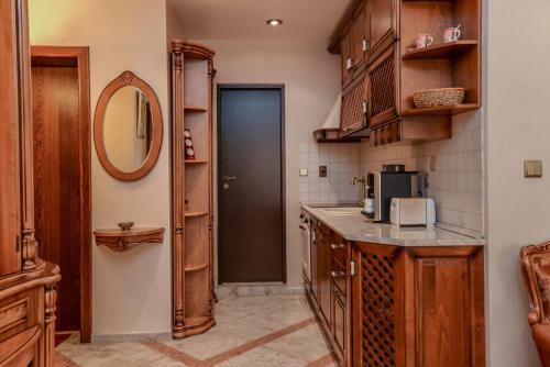 Aristocratic Sofia Studio Apartment Next To Cathedral