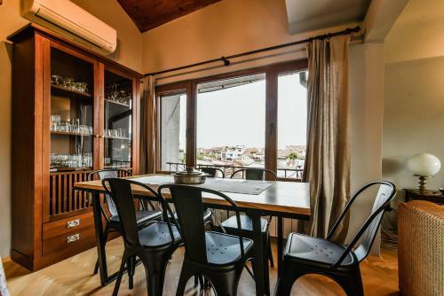 Three Levelled Art Apartment In The Heart Of Sofia