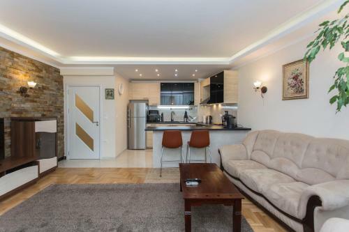 Apartnent " Daria Vas"