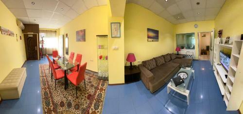 Kct Downtown Apartment