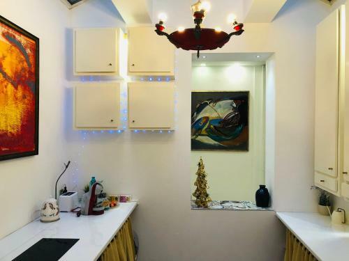 Golden Pearl - Jacuzzi Top Center Luxury Apartment