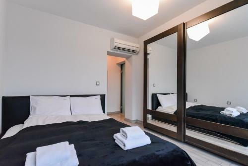 ? The View ? Stunning One-bedroom Apartment