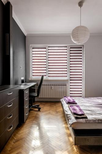 Art District Of Sofia. City Centre Apartment.