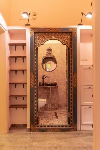Hidden Gem In One-bedroom Central Apartment