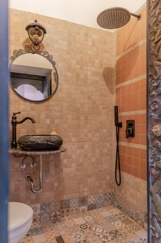Hidden Gem In One-bedroom Central Apartment