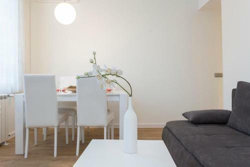 Modern Apartment In The City Center