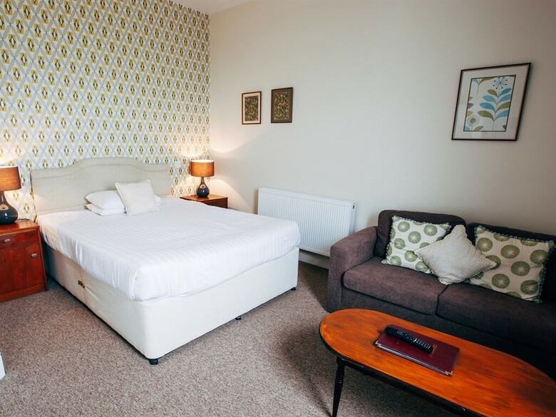 Cliffhall Hotel