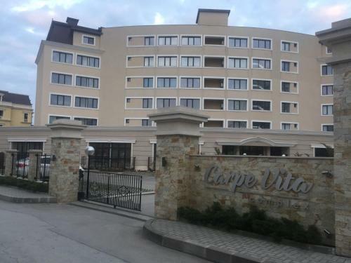St Constantine And Helena - Anthony's Luxurious Apartment