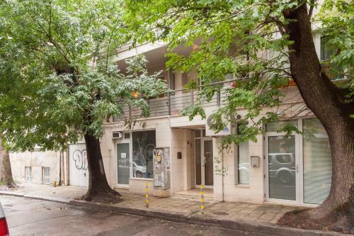 Pearl Apartment