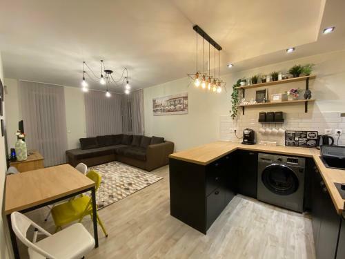 Habitat Sea View Apartment Varna