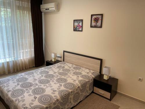 Top Central/location 2 Bdr , 2 Bathroom Apartment