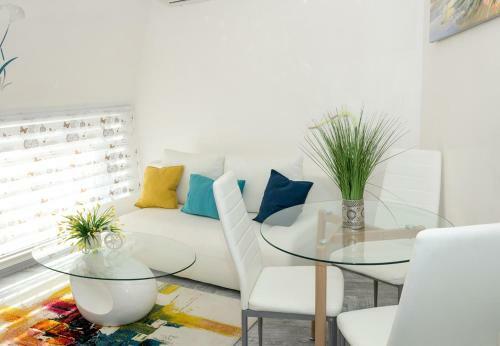 Acrylic & Pastel Apartments