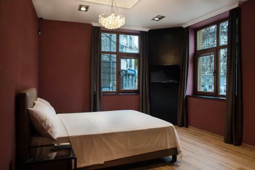 Luxrent Apartments