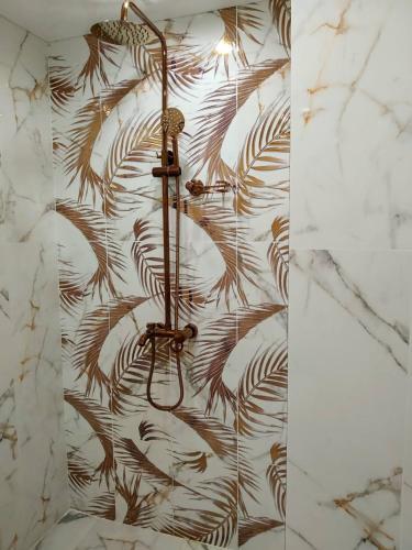 Apartamento ?????? ????, Golden Leaf