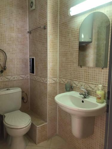 Central Plaza Apartment