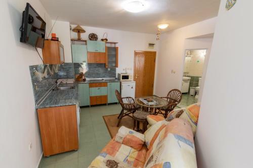 Complex Joy Apartments