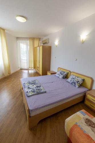 Complex Joy Apartments