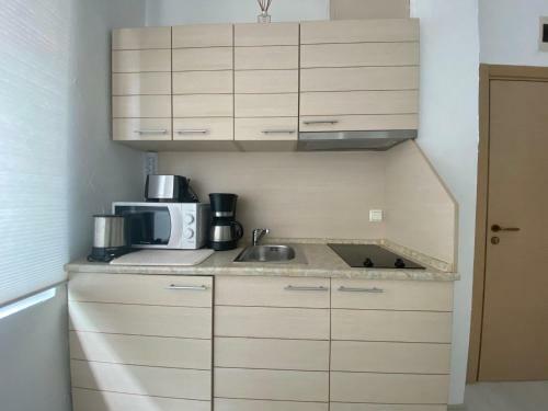 One Bedroom Apartment In Villa Itta