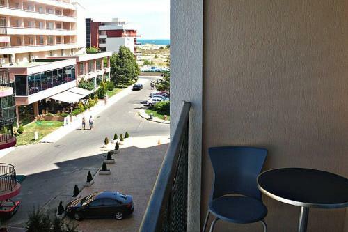 Apartment Near The Beach