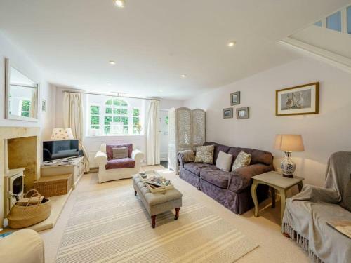 Lily Cottage
