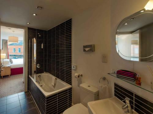 Premier Apartments Liverpool Eden Square