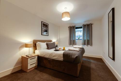 Base Serviced Apartments - Cumberland Apartments