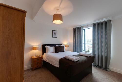 Base Serviced Apartments - The Docks