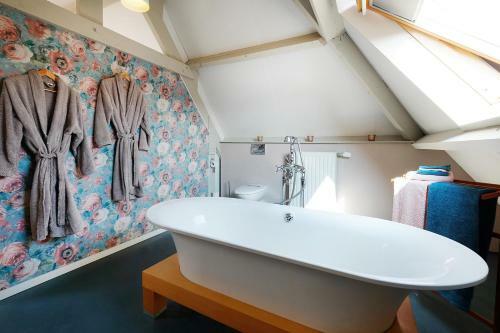 Bed & Breakfast De Munsterhoeve