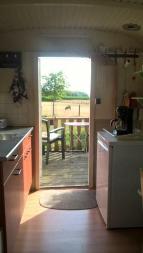 Bed & Breakfast Lidewei-pipowagen