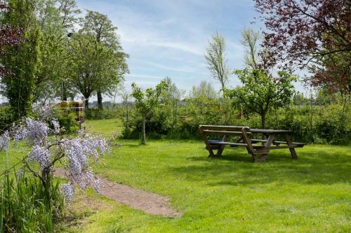 Bed & Breakfast De Heughte