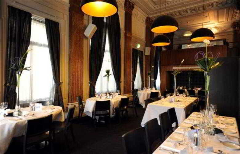 Hotel 62 Castle St