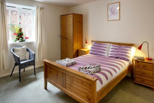 Hostal Discovery Accommodation