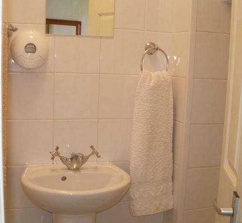 Hostal Sandra's Guest House