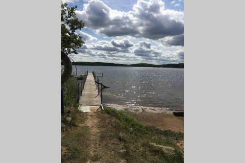 Very Nice Cottage By The Lake. Lursj�n!