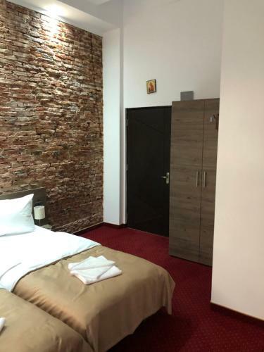 Hostal Pensiunea Sada