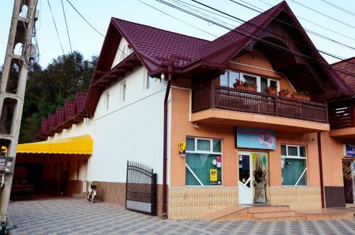 Hostal Dmc House