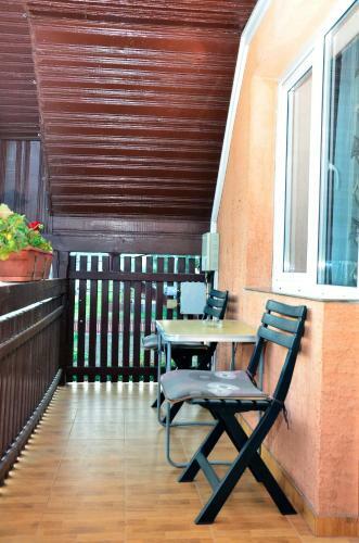 Hostal Dmc House