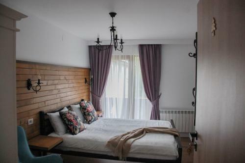 Hostal Chalet Mugure De Brad