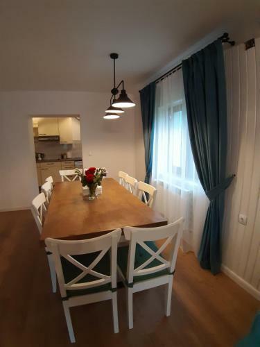 Hostal Chalet Mugure De Brad