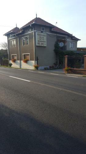 Hostal Pensiunea Elis