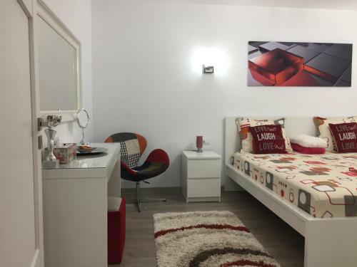 Eli Luxury Apartment