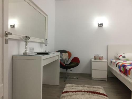 Eli Luxury Apartment