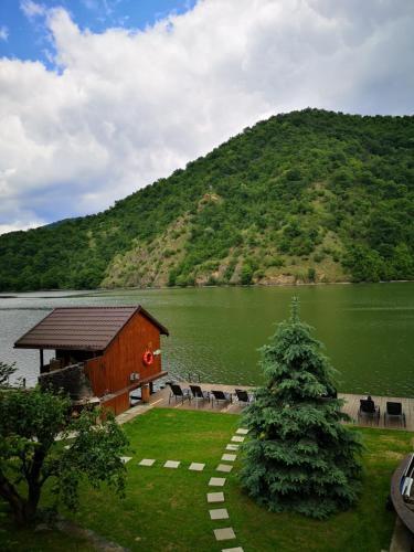 Hostal Caban? Ana